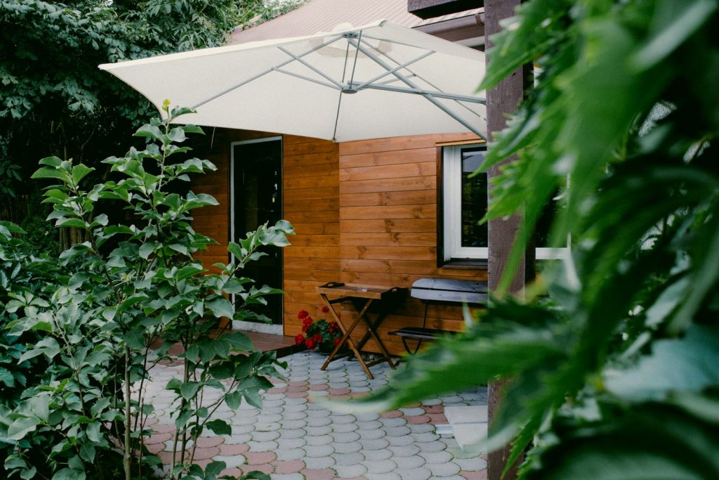 Wejście do hotelowej restauracji