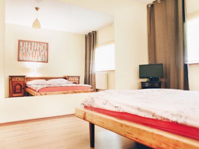 63 dyskretny pokój hoteliku